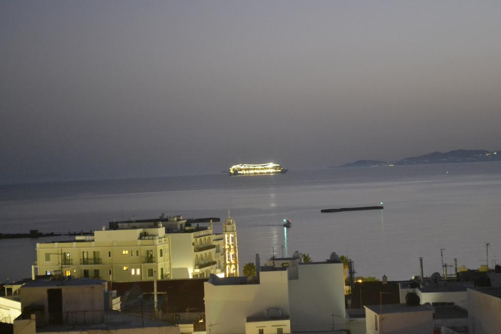 Meltemi Hotel Tínos Exteriér fotografie